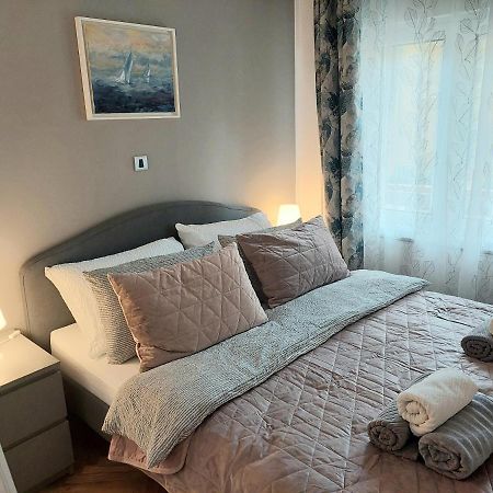 Ozzy Cozy Appartement Zagreb Buitenkant foto